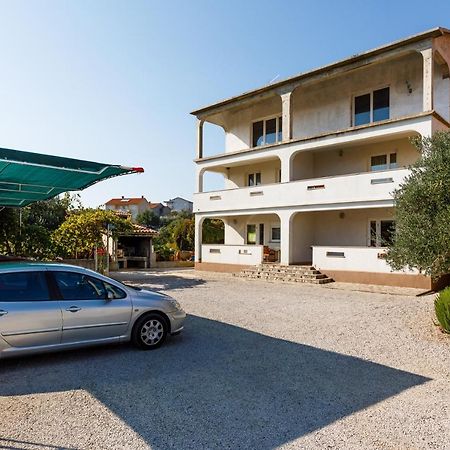 Apartments With A Parking Space Kornic, Krk - 5306 Exteriör bild